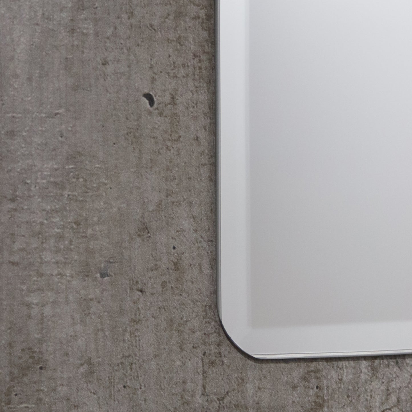 Bobby Frameless Mirror | 600 X 800