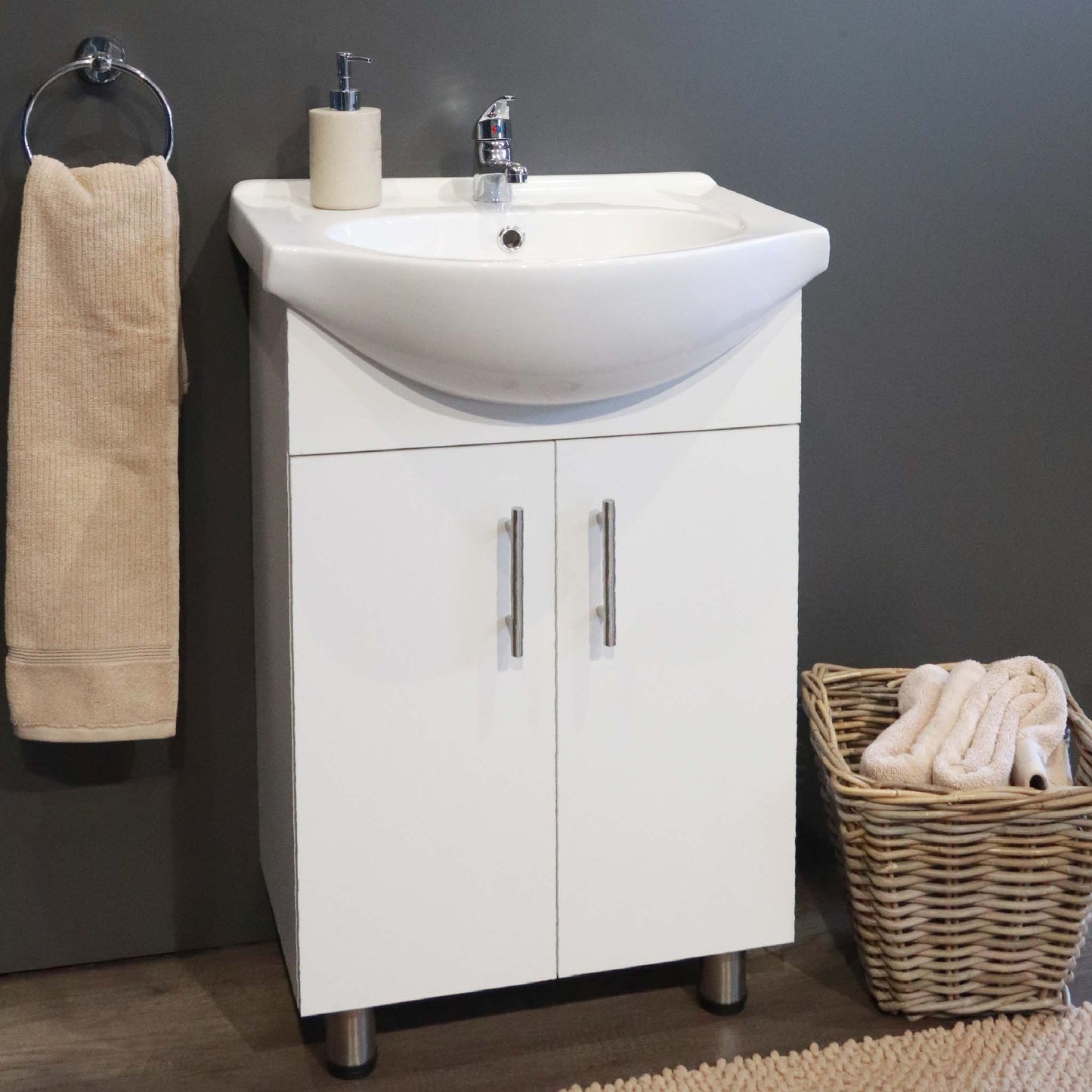 Denver Tiffany Vanity 2 Deur Kabinet 550 Wit